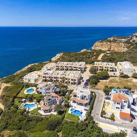 Family-friendly Coastal Retreat In * Benagil