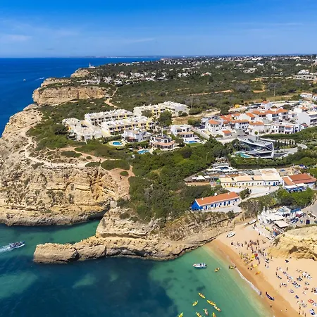 Family-friendly Coastal Retreat In Hébergement de vacances Benagil