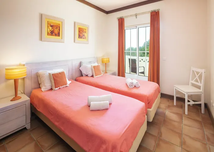 Family-friendly Coastal Retreat In * Benagil